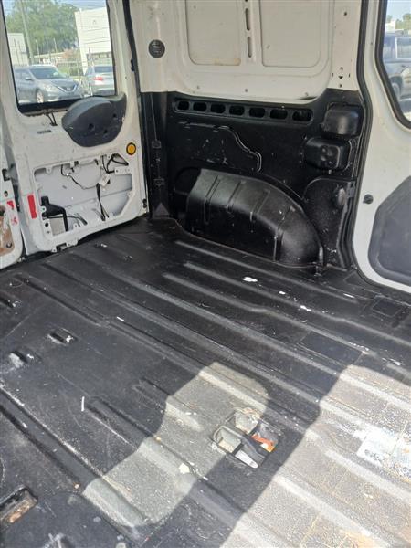Ford Transit Connect XL 2010