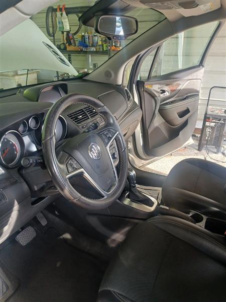Buick Encore Convenience FWD 2014