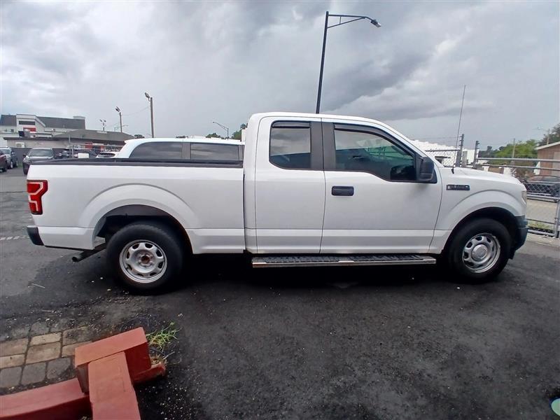 Ford F-150 XL SuperCab 8-ft. 2WD 2019