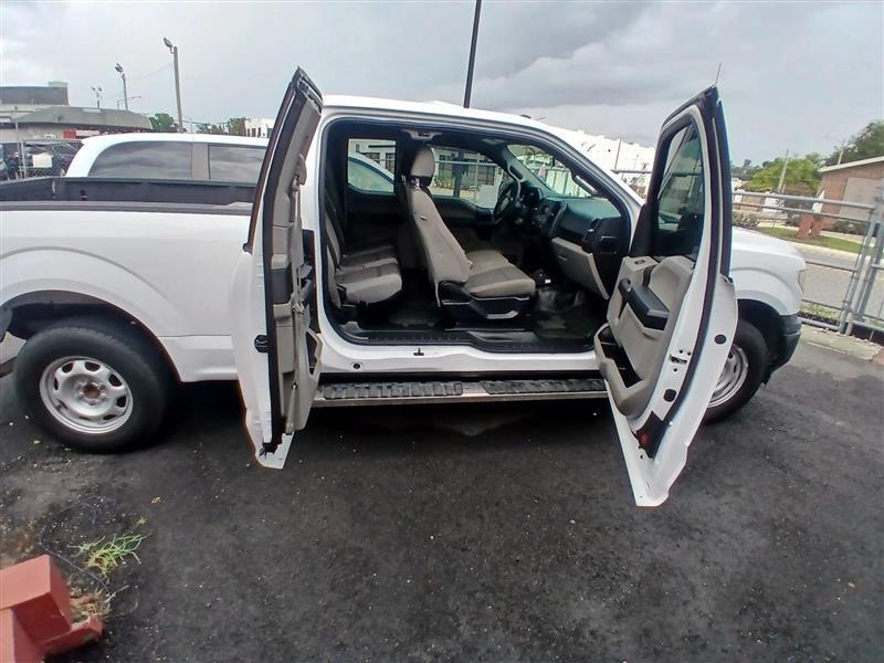 Ford F-150 XL SuperCab 8-ft. 2WD 2019