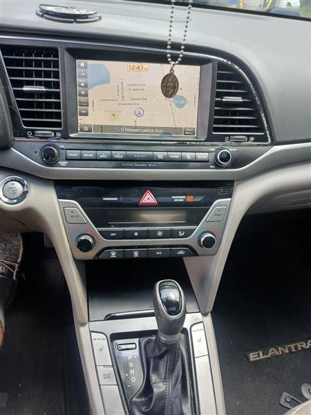 Hyundai Elantra Limited 2017