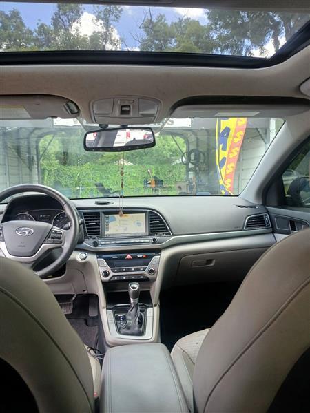 Hyundai Elantra Limited 2017