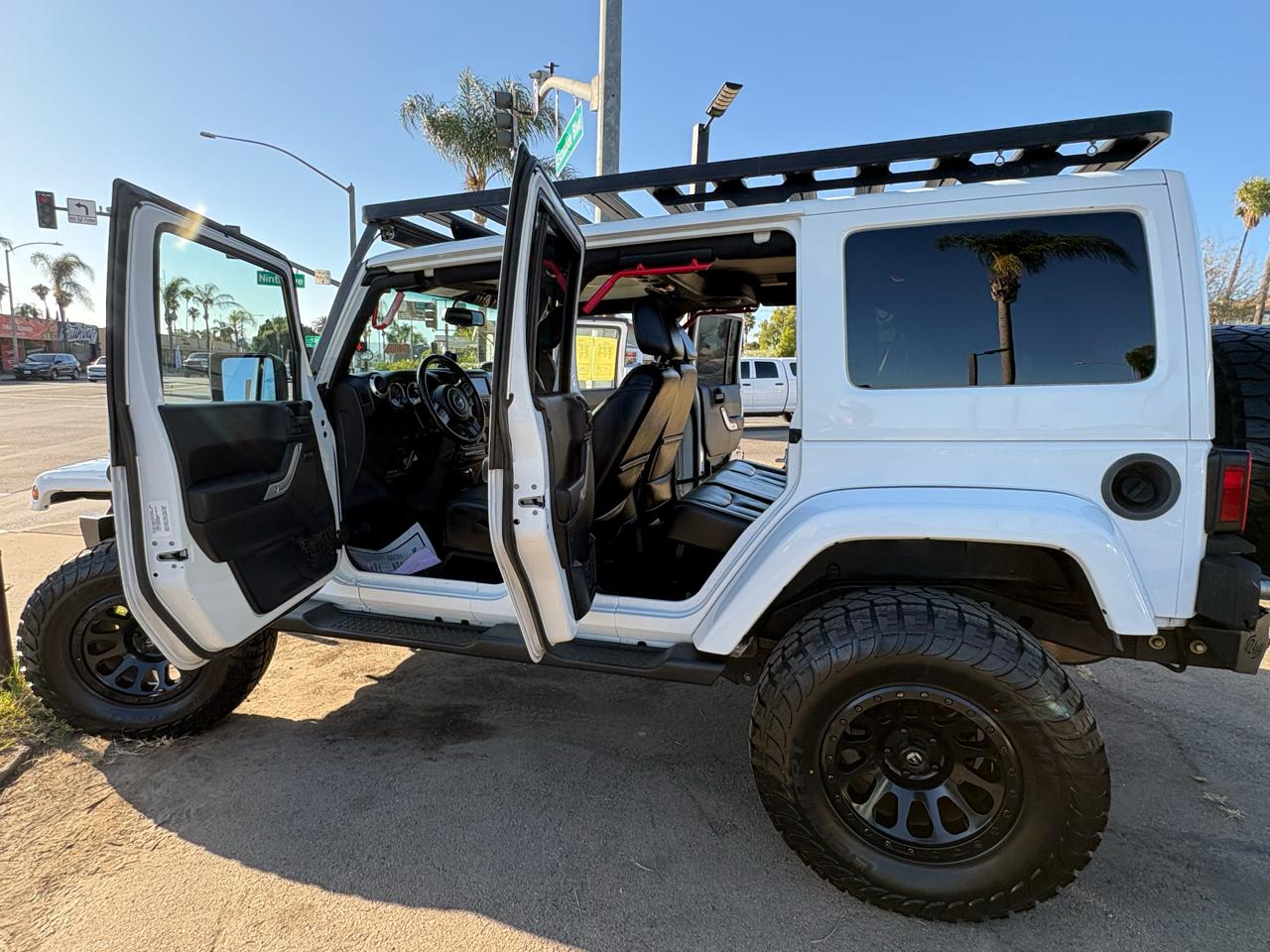 Jeep Wrangler Unlimited Sahara 4WD 2013