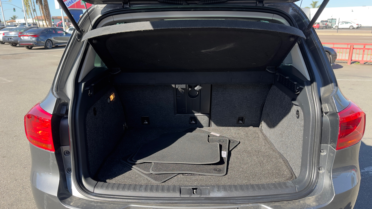 Volkswagen Tiguan SE 2016