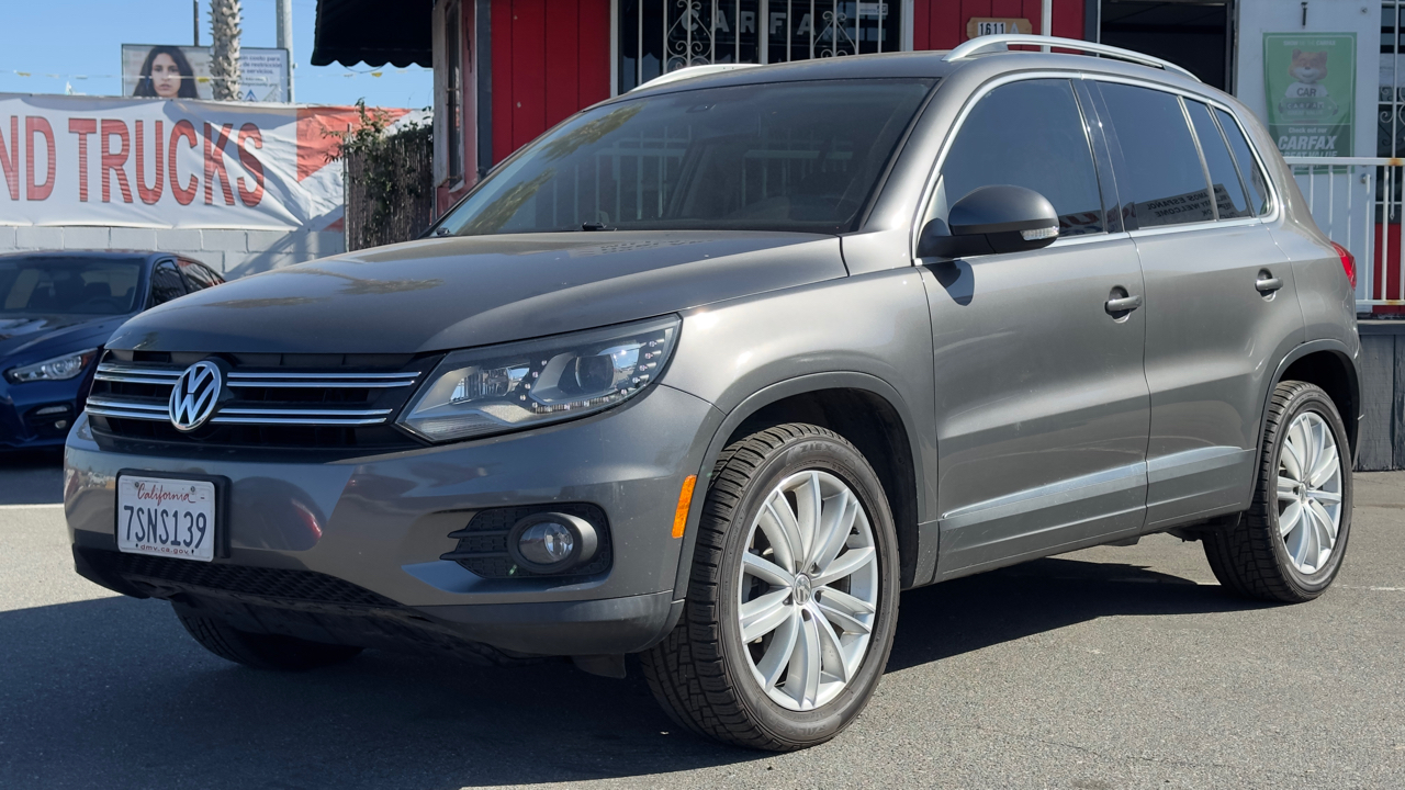 Volkswagen Tiguan SE 2016