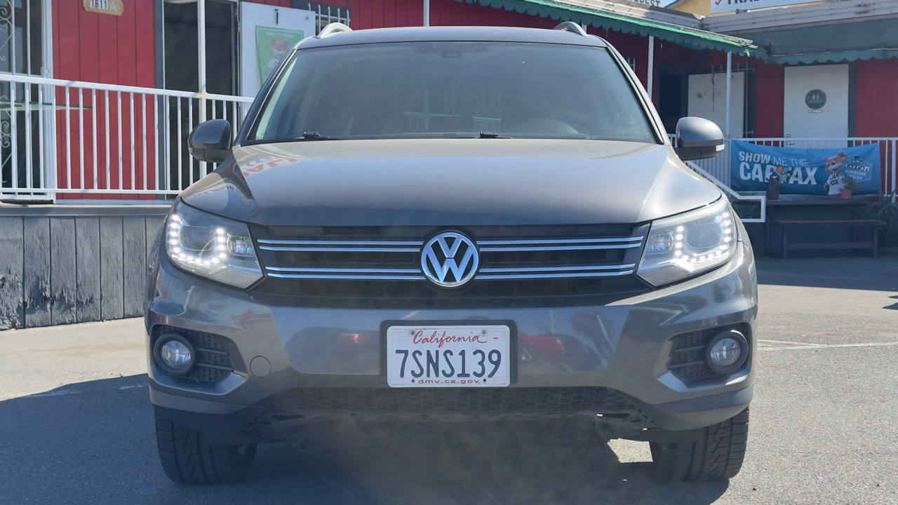 Volkswagen Tiguan SE 2016