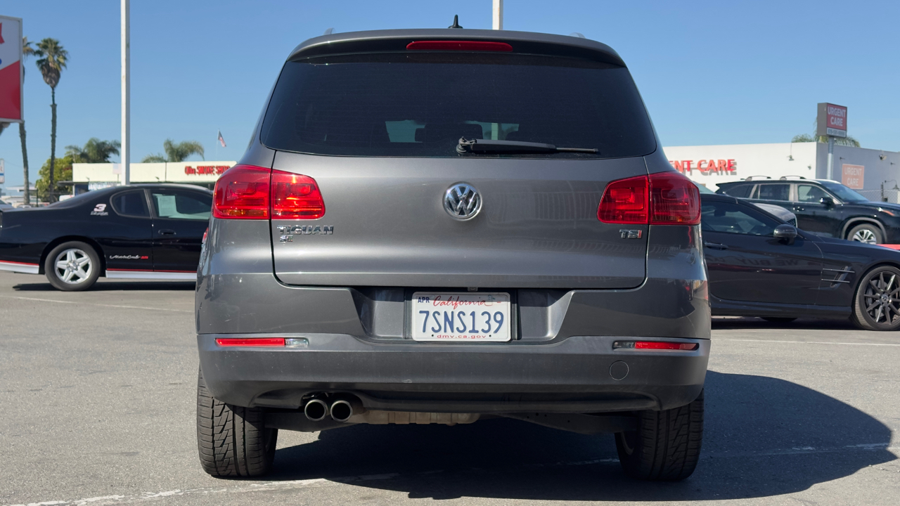 Volkswagen Tiguan SE 2016