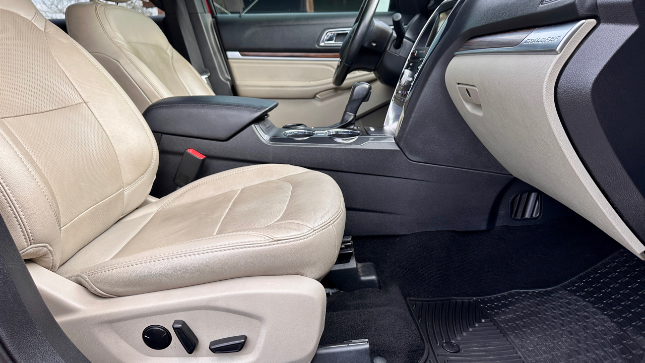 Ford Explorer Limited FWD 2019