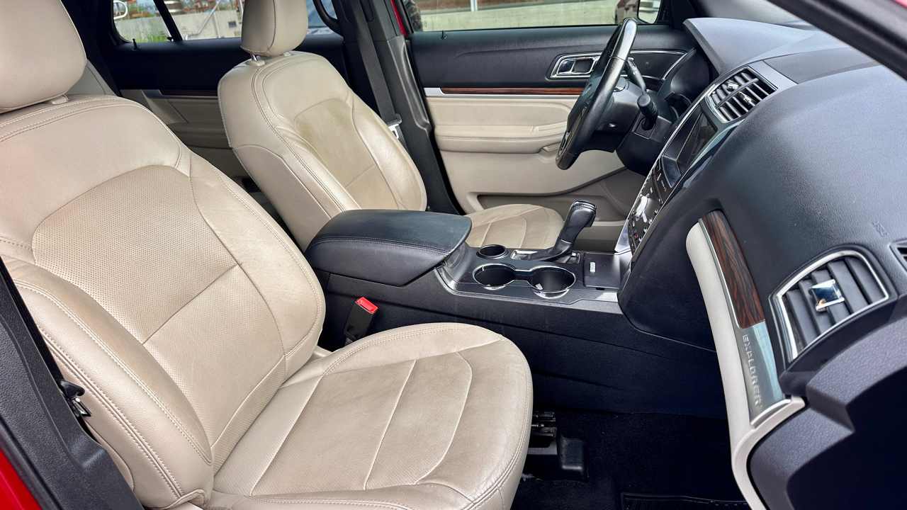 Ford Explorer Limited FWD 2019