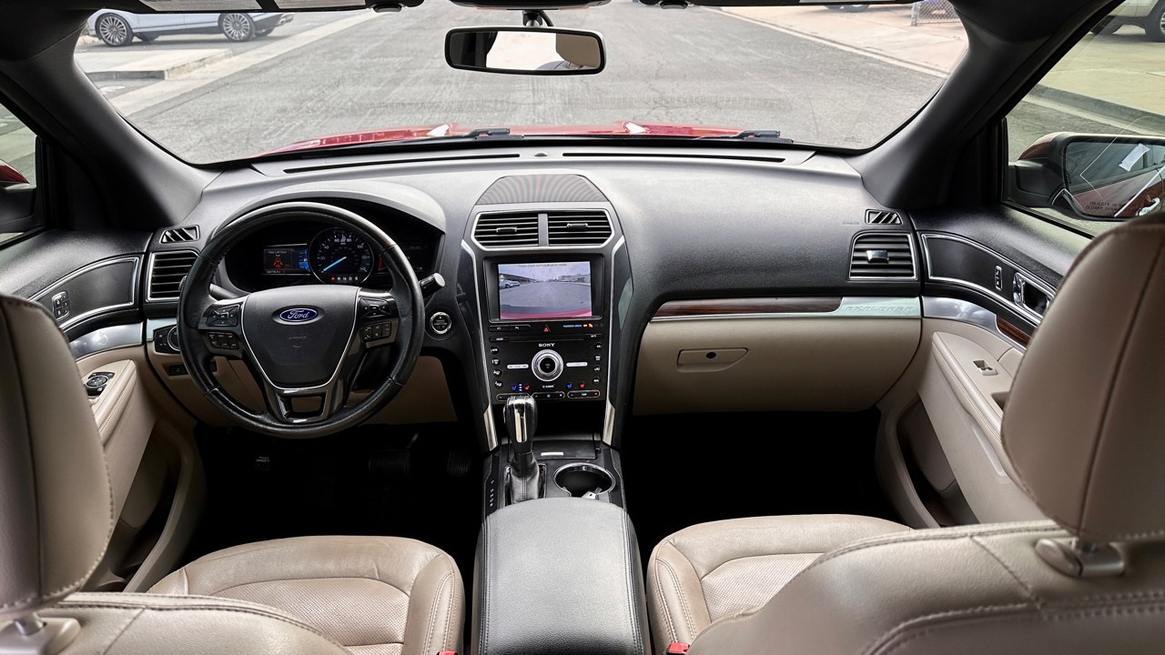 Ford Explorer Limited FWD 2019