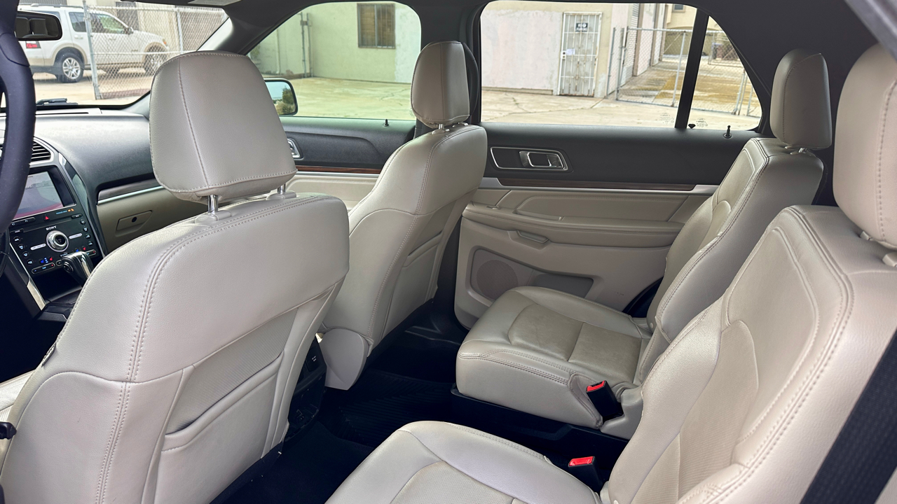 Ford Explorer Limited FWD 2019