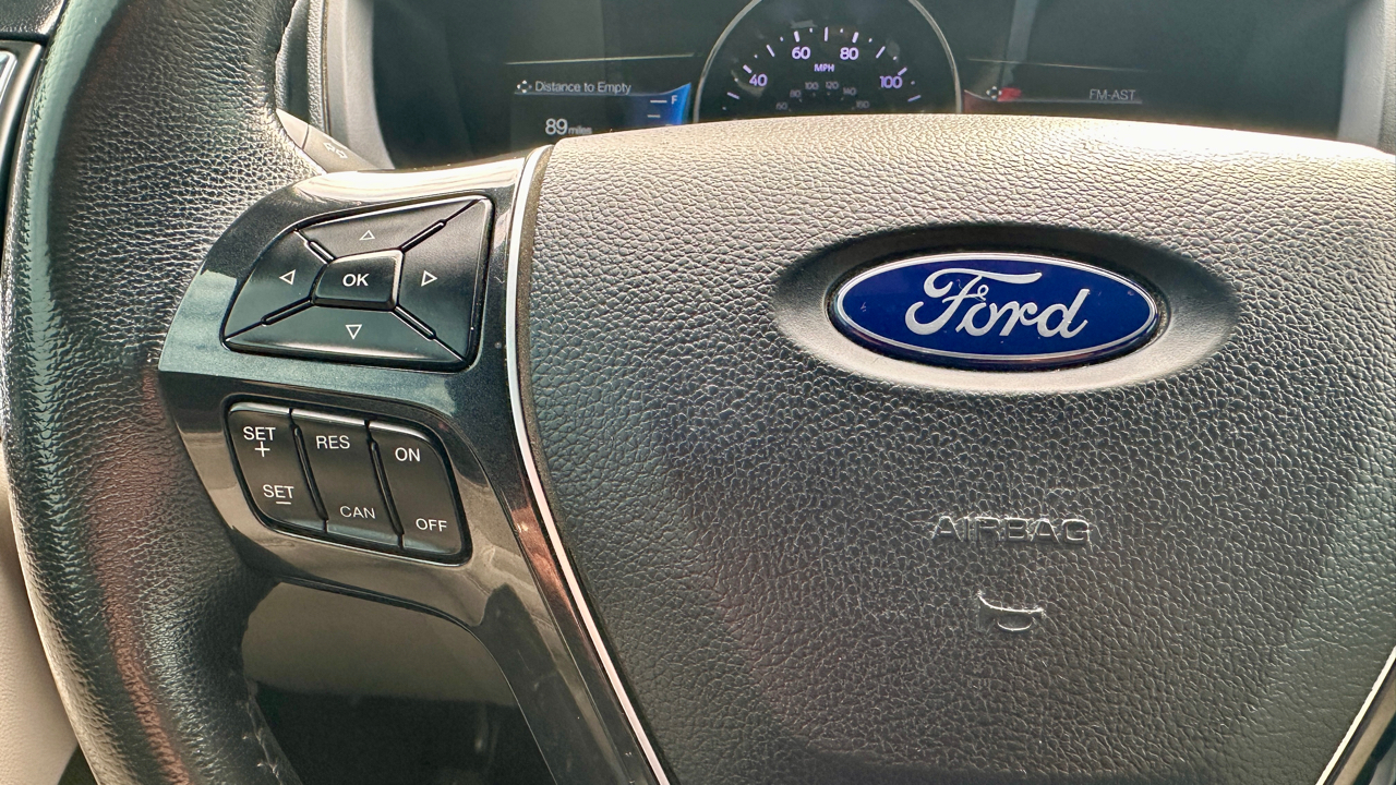 Ford Explorer Limited FWD 2019