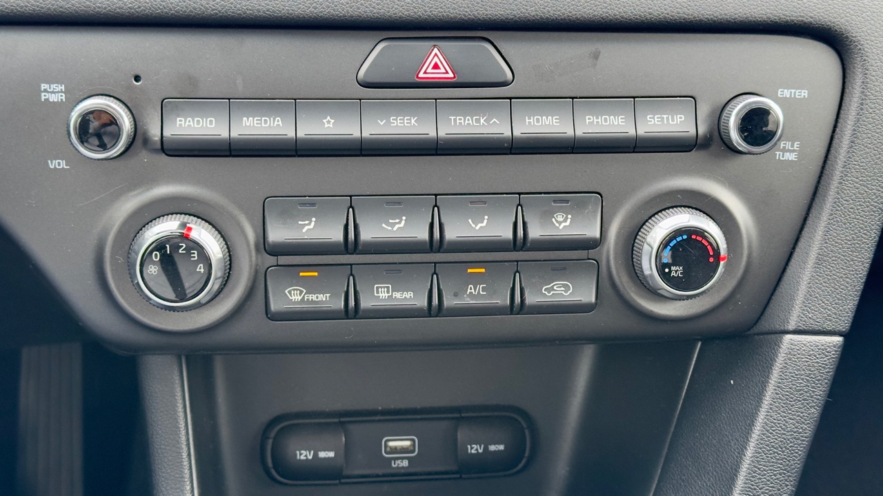 Kia Sportage LX FWD 2020