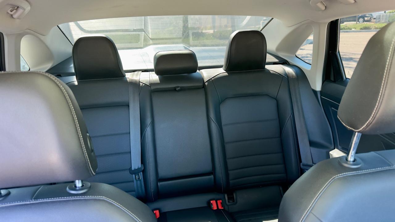 Volkswagen Jetta 1.4T S 8A 2021