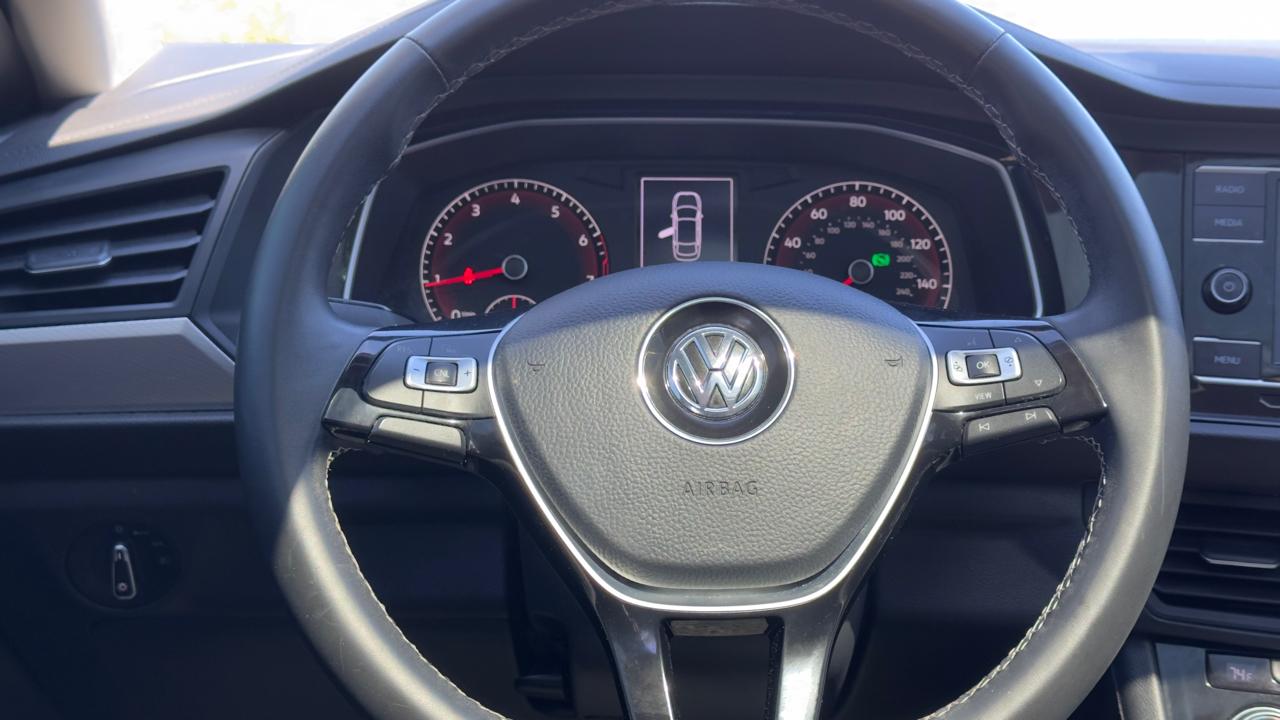 Volkswagen Jetta 1.4T S 8A 2021