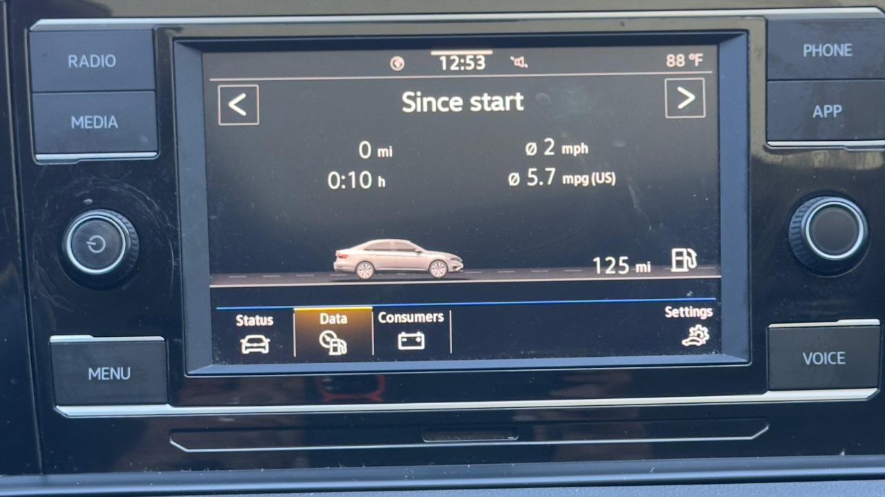 Volkswagen Jetta 1.4T S 8A 2021