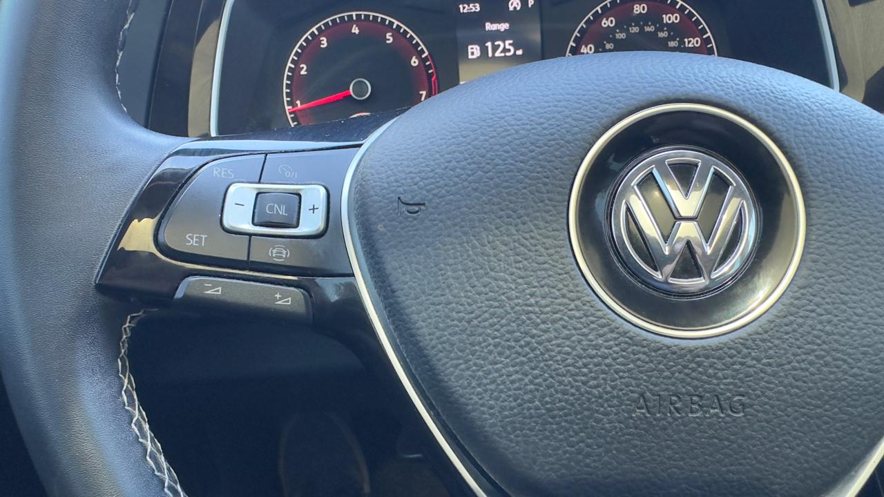 Volkswagen Jetta 1.4T S 8A 2021