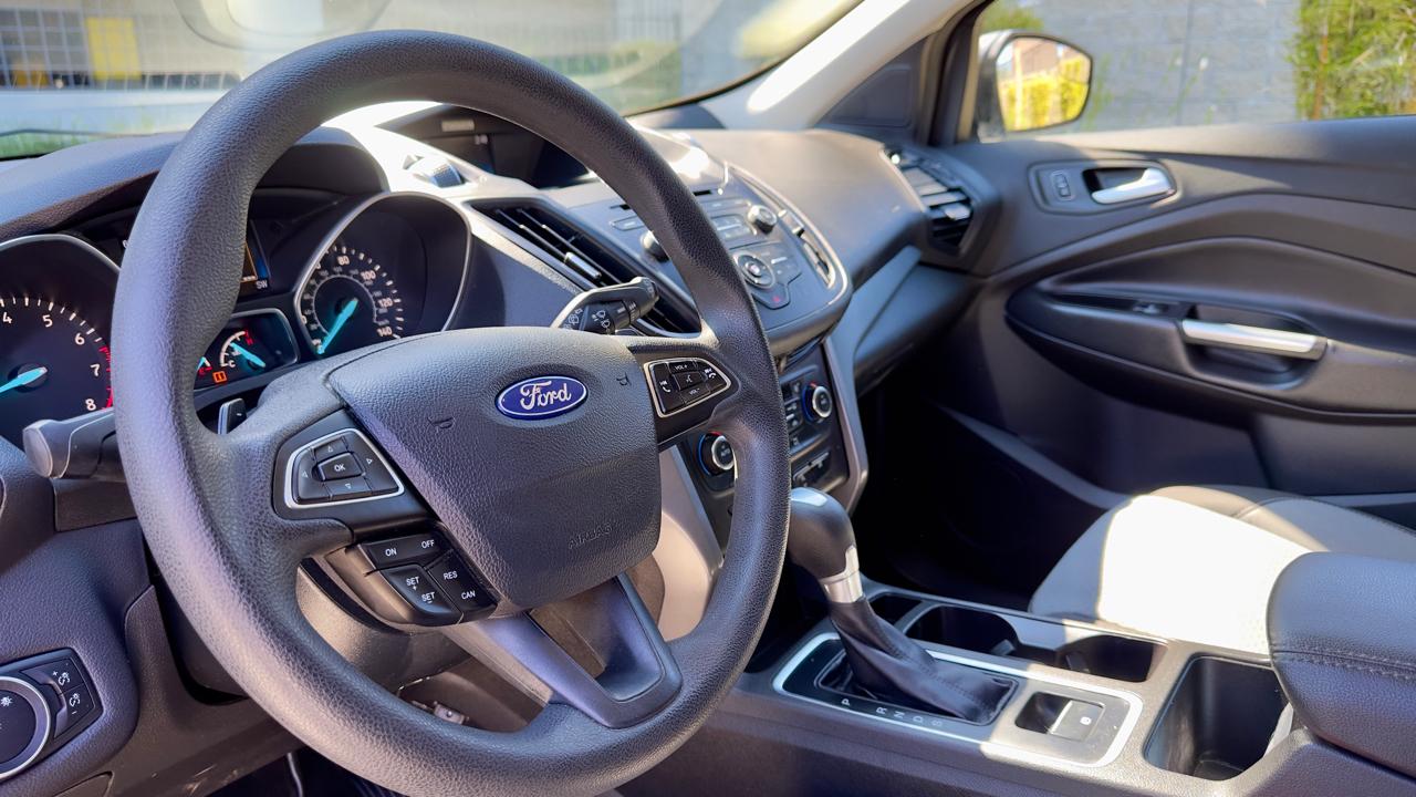 Ford Escape SE FWD 2017
