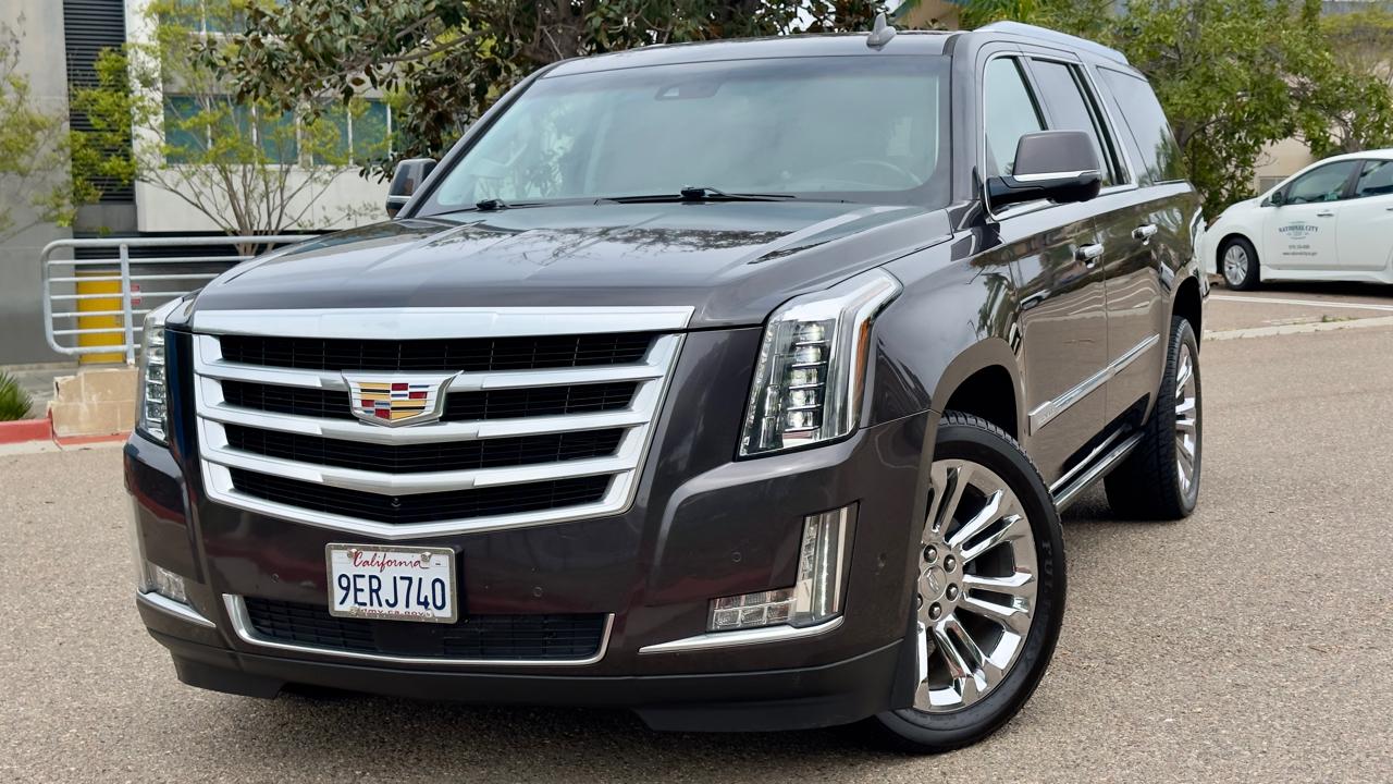 Cadillac Escalade ESV Premium 4WD 2017