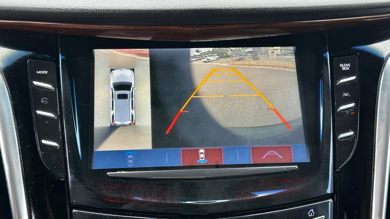 Cadillac Escalade ESV Premium 4WD 2017