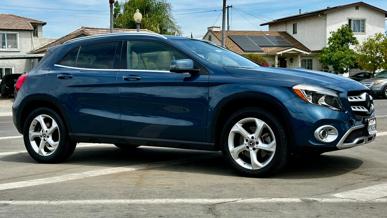 Mercedes-Benz GLA-Class GLA250 2019
