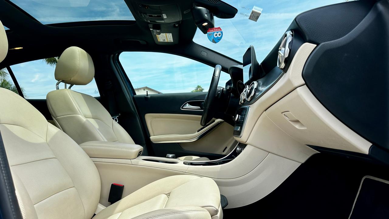 Mercedes-Benz GLA-Class GLA250 2019