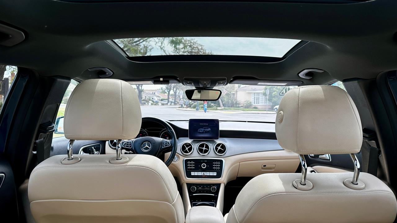 Mercedes-Benz GLA-Class GLA250 2019