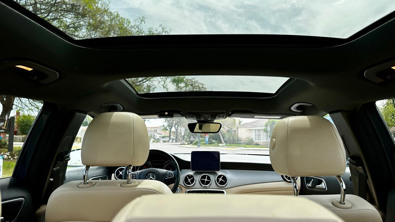 Mercedes-Benz GLA-Class GLA250 2019