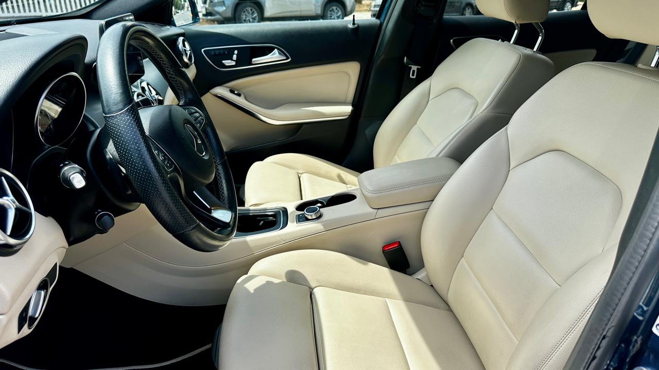 Mercedes-Benz GLA-Class GLA250 2019