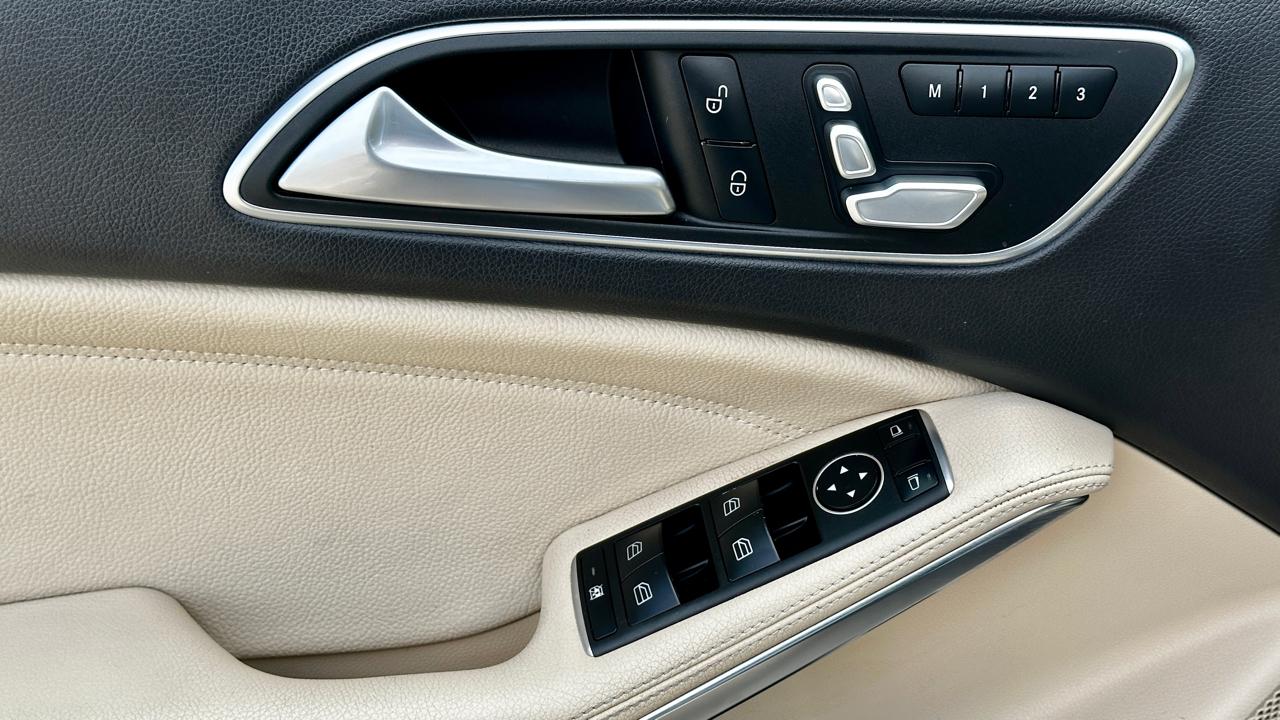 Mercedes-Benz GLA-Class GLA250 2019