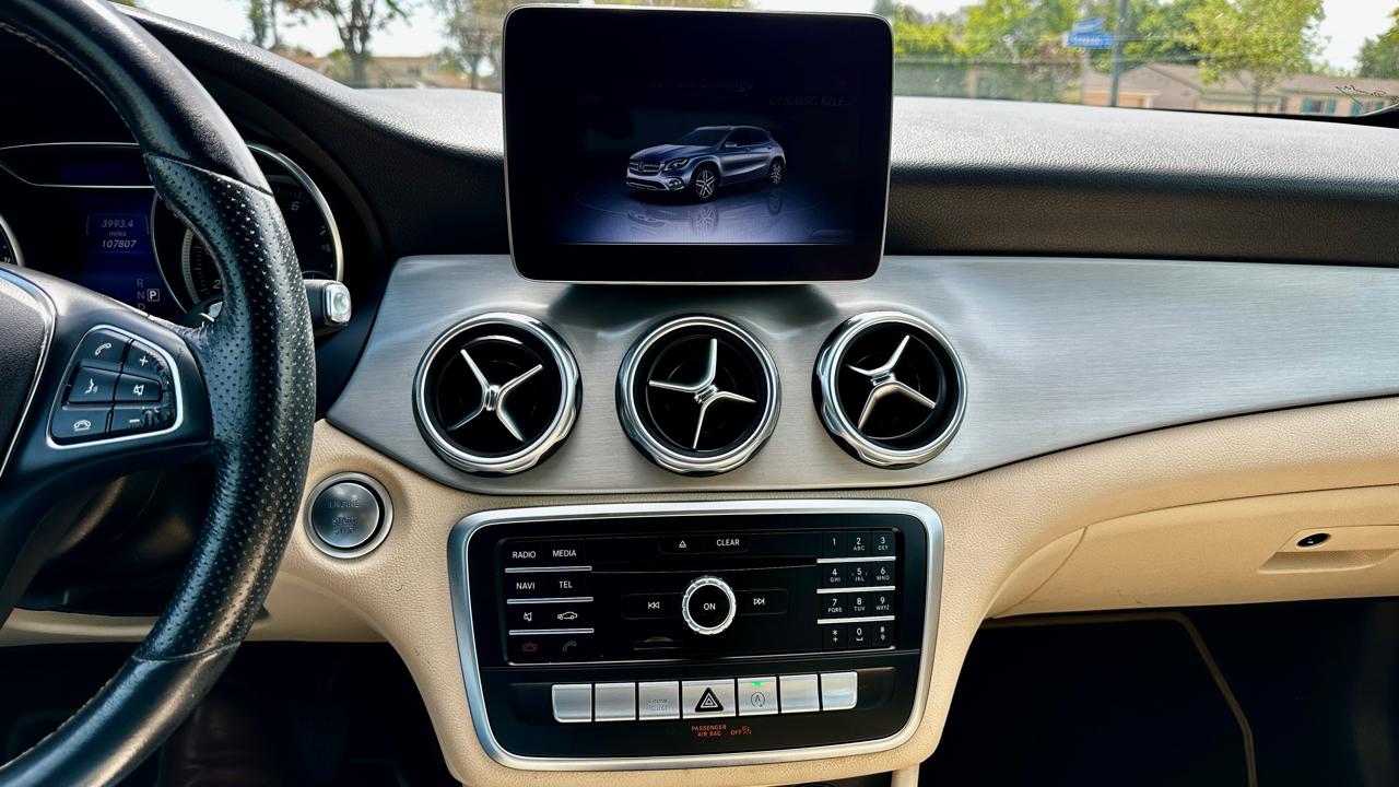 Mercedes-Benz GLA-Class GLA250 2019