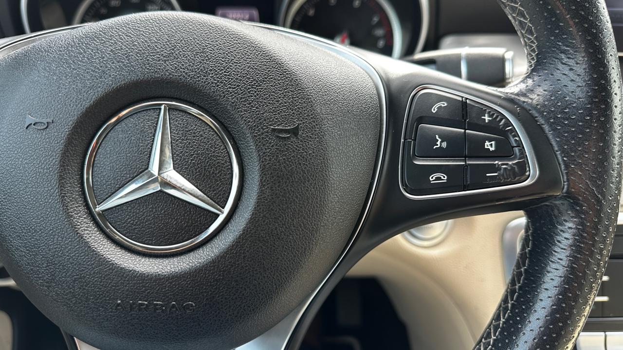 Mercedes-Benz GLA-Class GLA250 2019