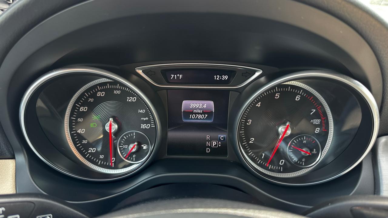 Mercedes-Benz GLA-Class GLA250 2019