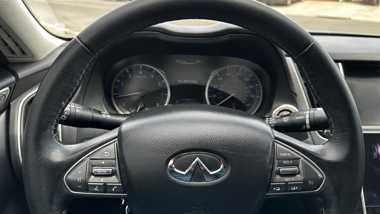 Infiniti Q50 2.0t 2017