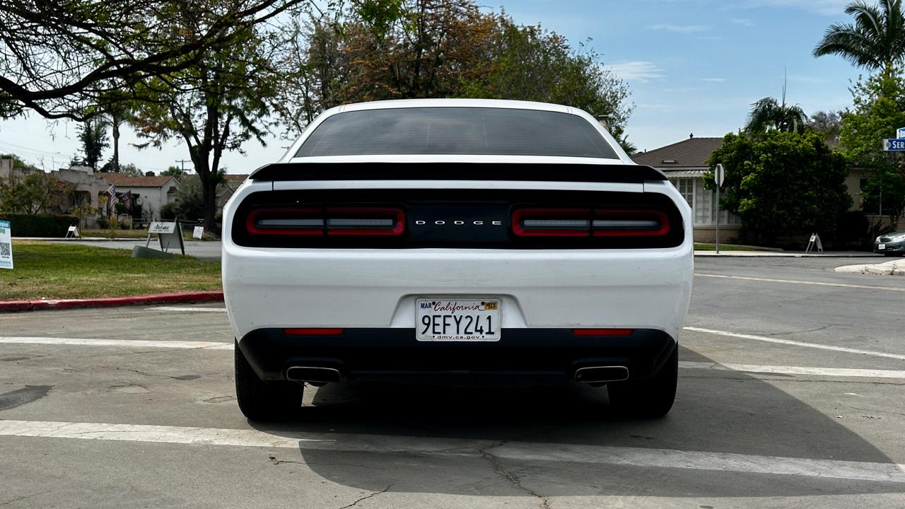 Dodge Challenger SXT 2016