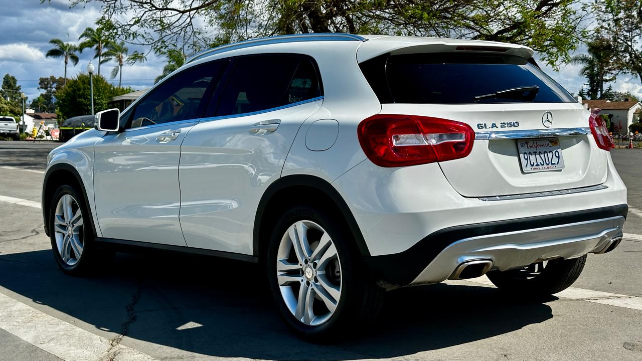 Mercedes-Benz GLA-Class GLA250 2015