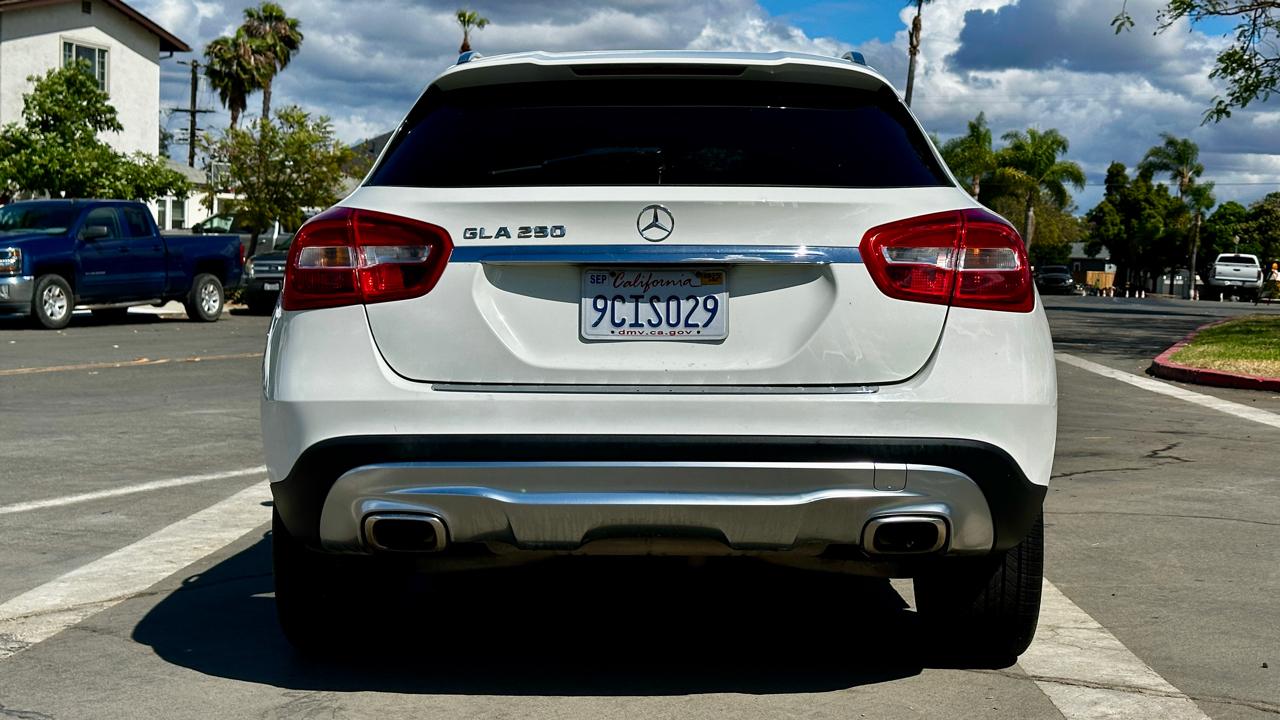 Mercedes-Benz GLA-Class GLA250 2015