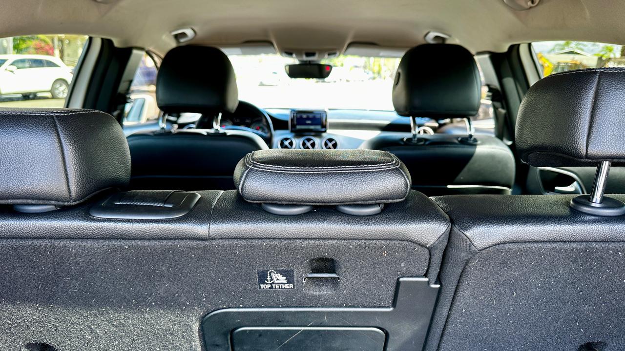 Mercedes-Benz GLA-Class GLA250 2015