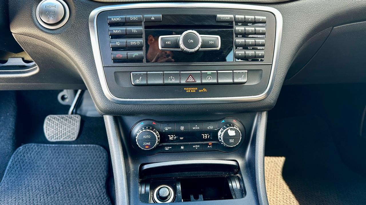 Mercedes-Benz GLA-Class GLA250 2015