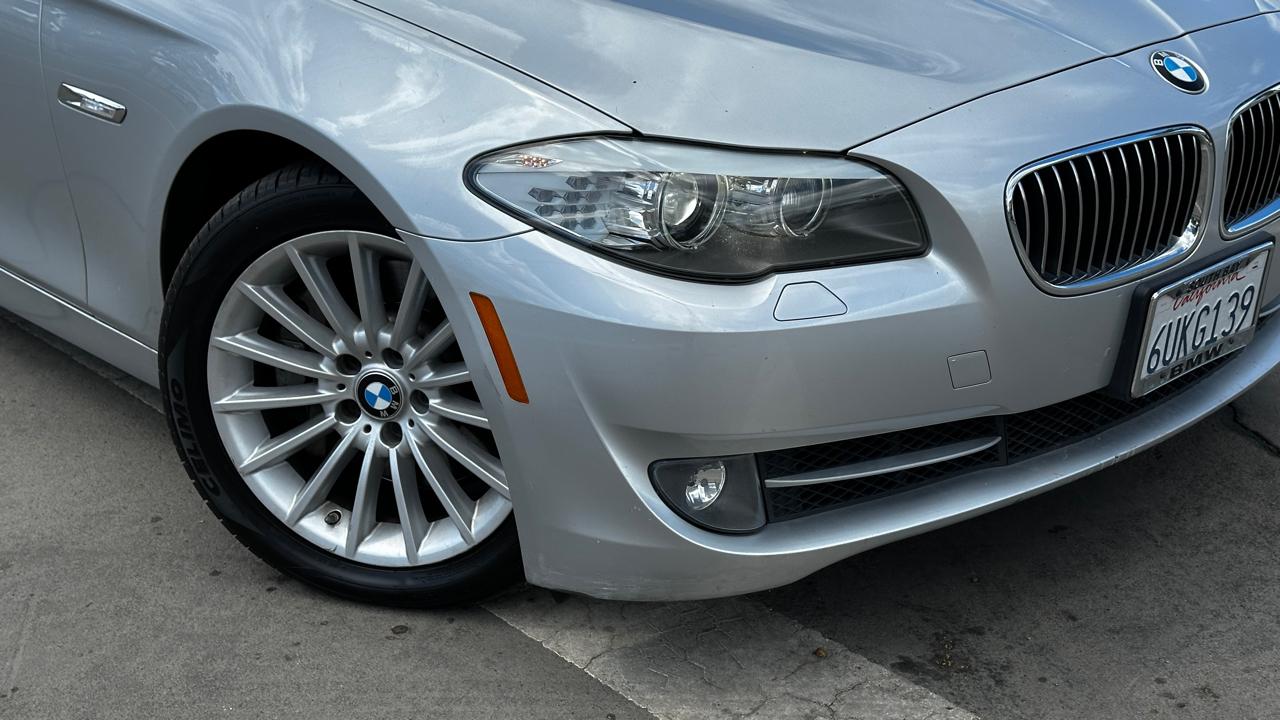 BMW 5-Series 535i 2011