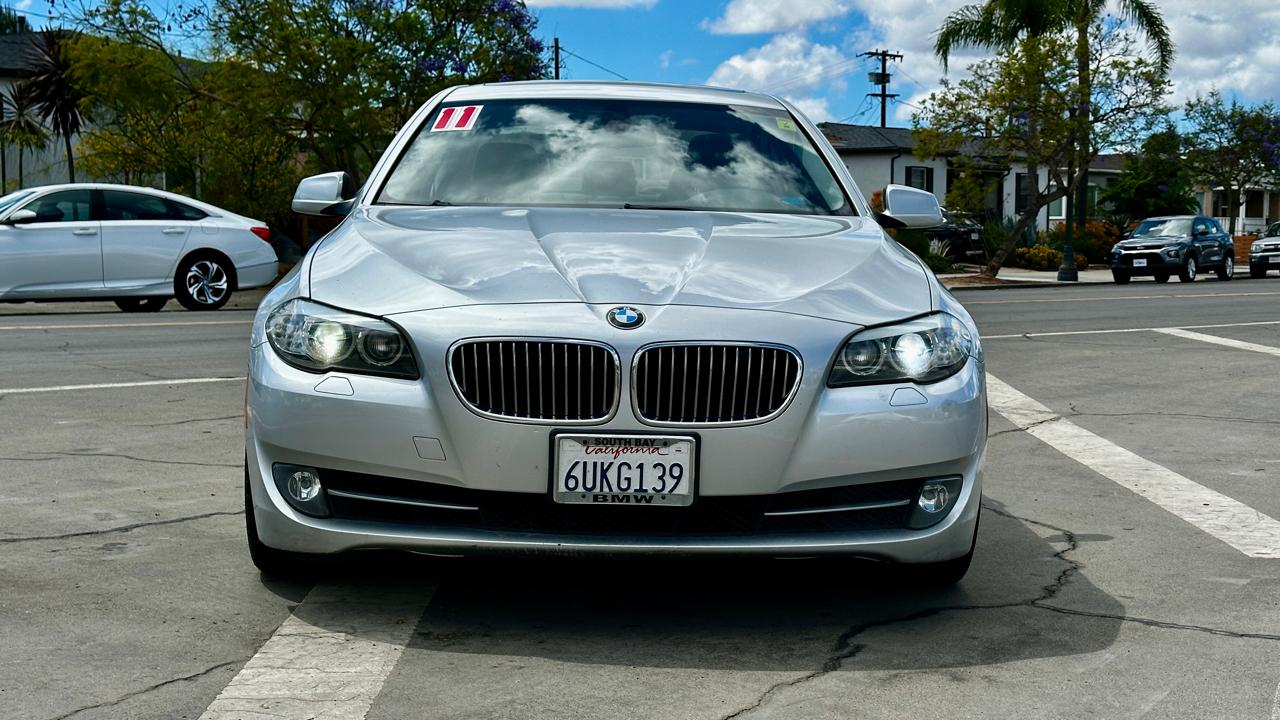 BMW 5-Series 535i 2011