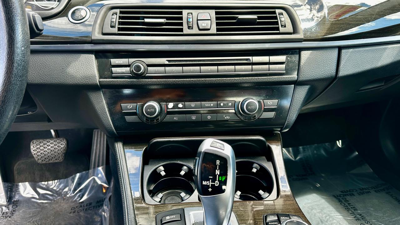 BMW 5-Series 535i 2011