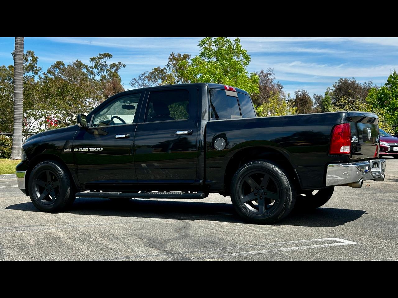 RAM 1500 ST Crew Cab 2WD 2011