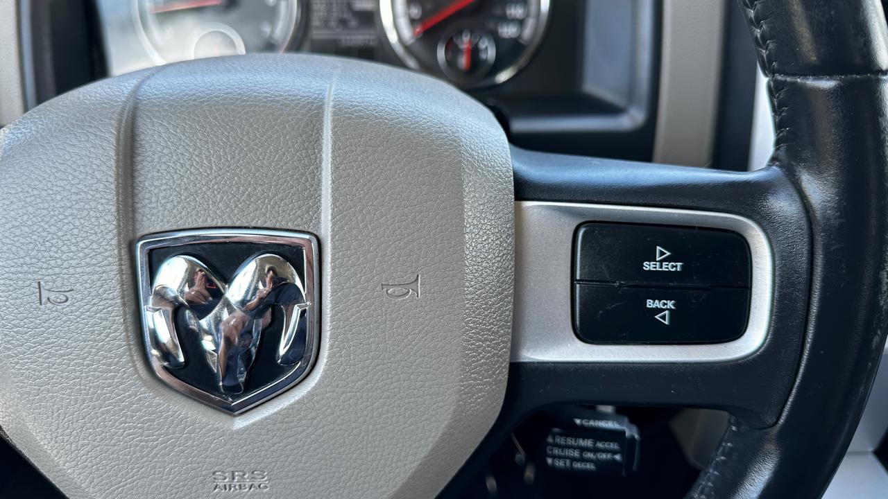 RAM 1500 ST Crew Cab 2WD 2011