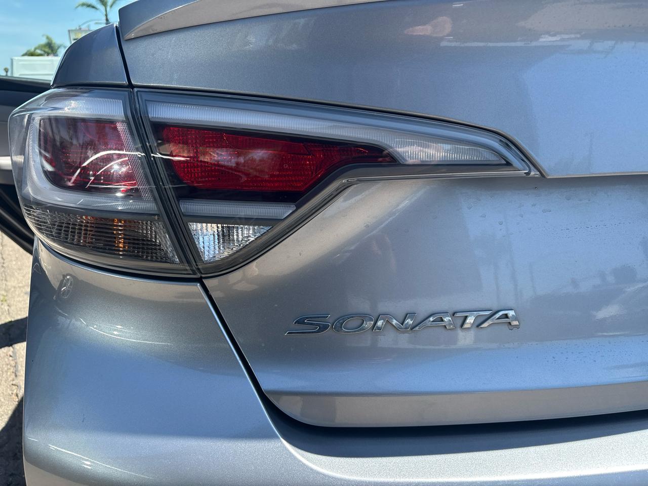 Hyundai Sonata Hybrid Base 2016