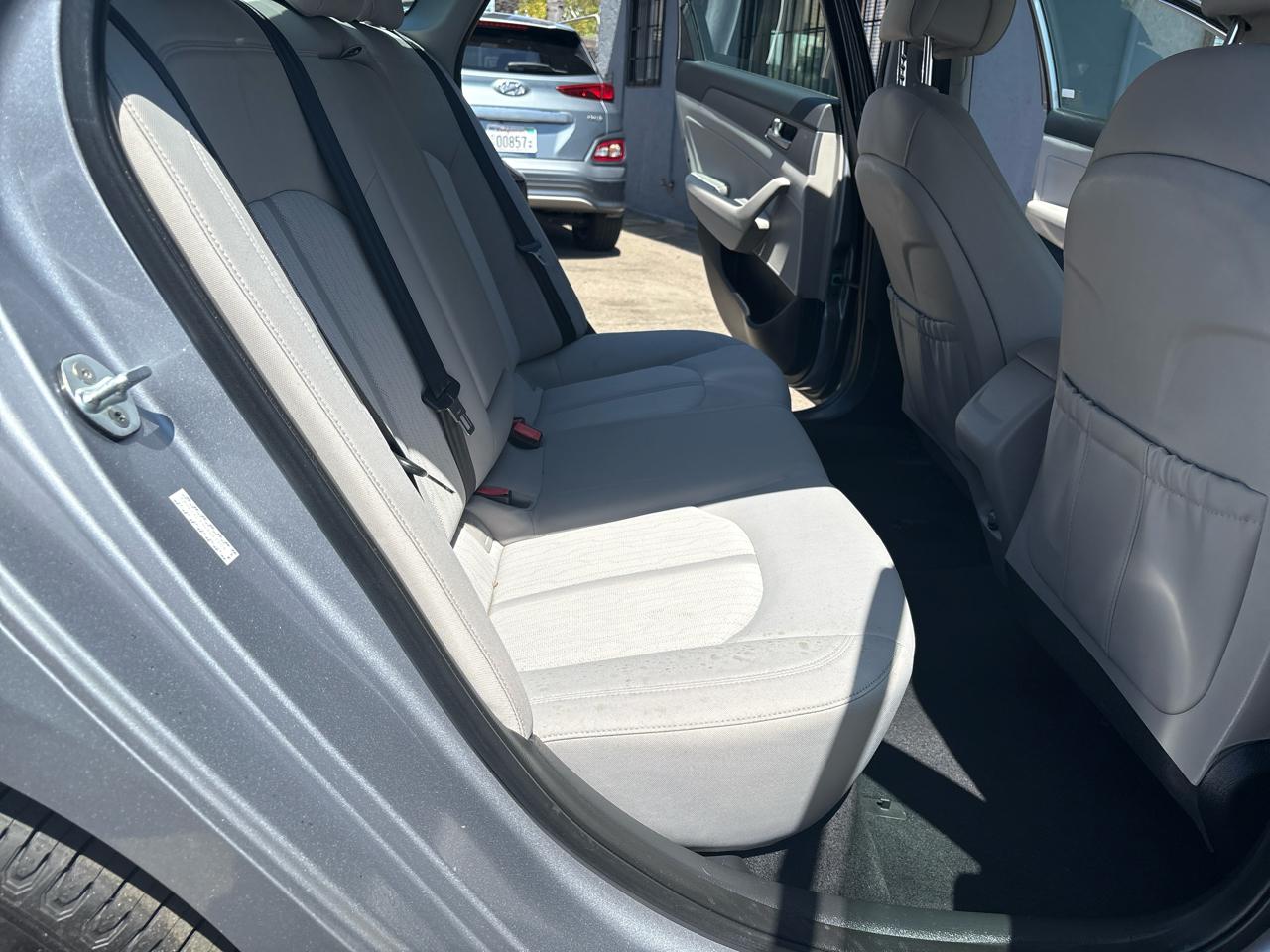Hyundai Sonata Hybrid Base 2016