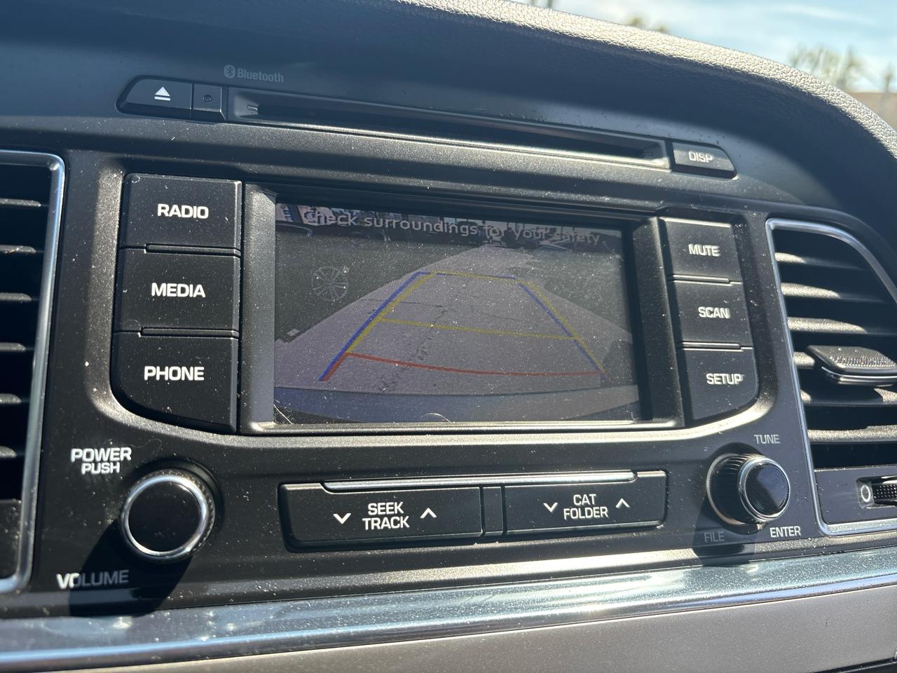 Hyundai Sonata Hybrid Base 2016