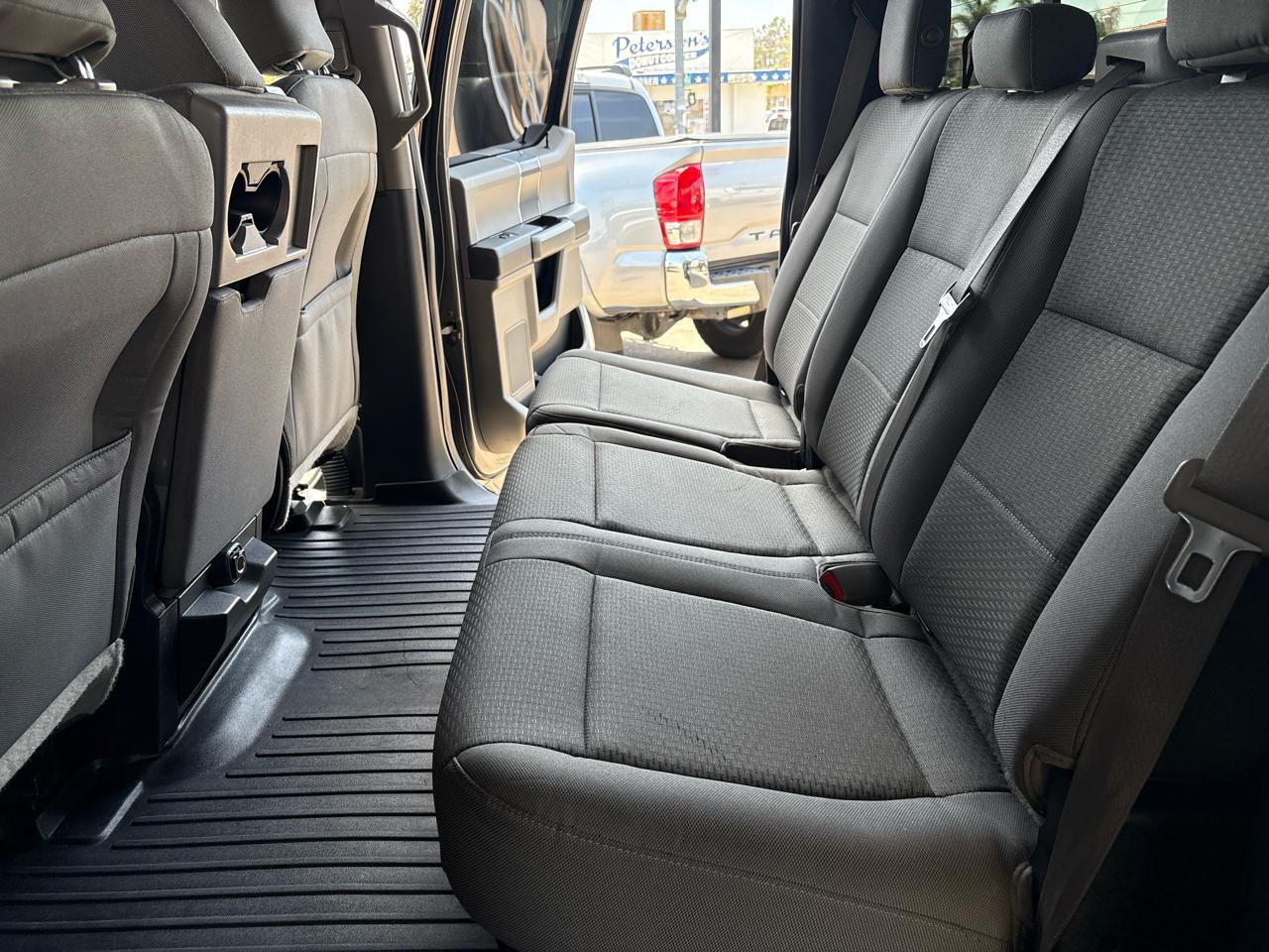 Ford F-150 Lariat SuperCrew 5.5-ft. Bed 4WD 2016