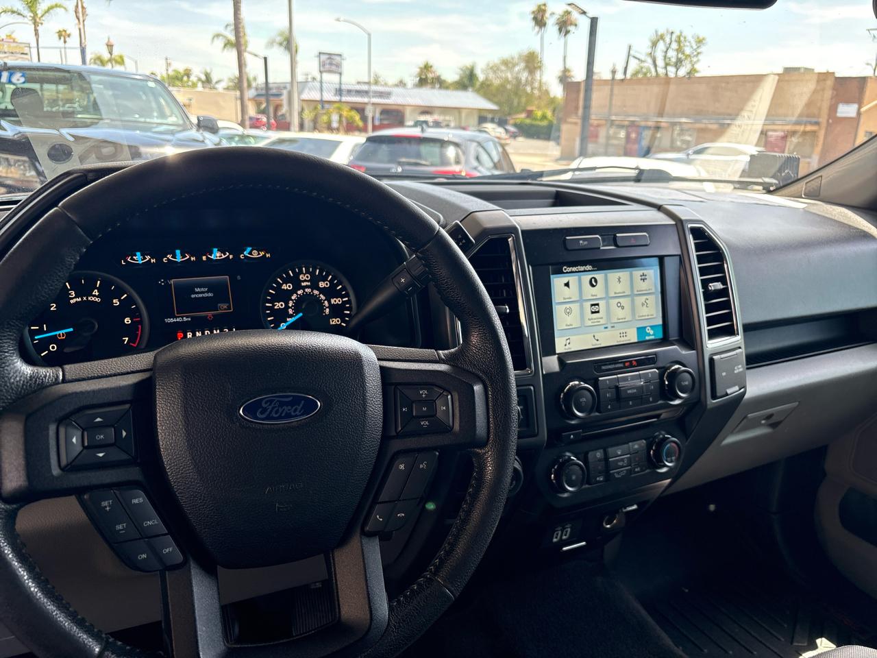 Ford F-150 Lariat SuperCrew 5.5-ft. Bed 4WD 2016