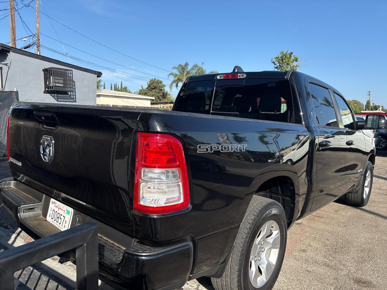 RAM 1500 Big Horn Crew Cab SWB 2WD 2020